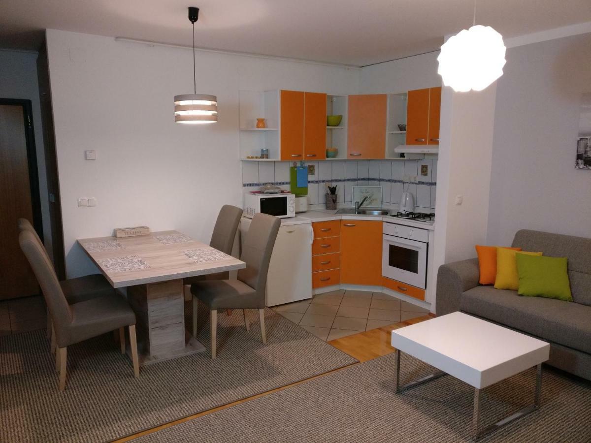 Apartman Luna Near Zagreb Airport Velika Gorica Esterno foto