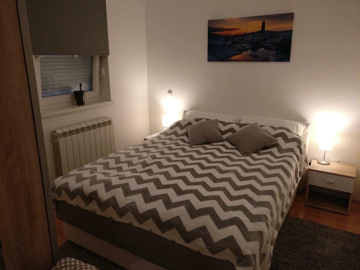 Apartman Luna Near Zagreb Airport Velika Gorica Esterno foto