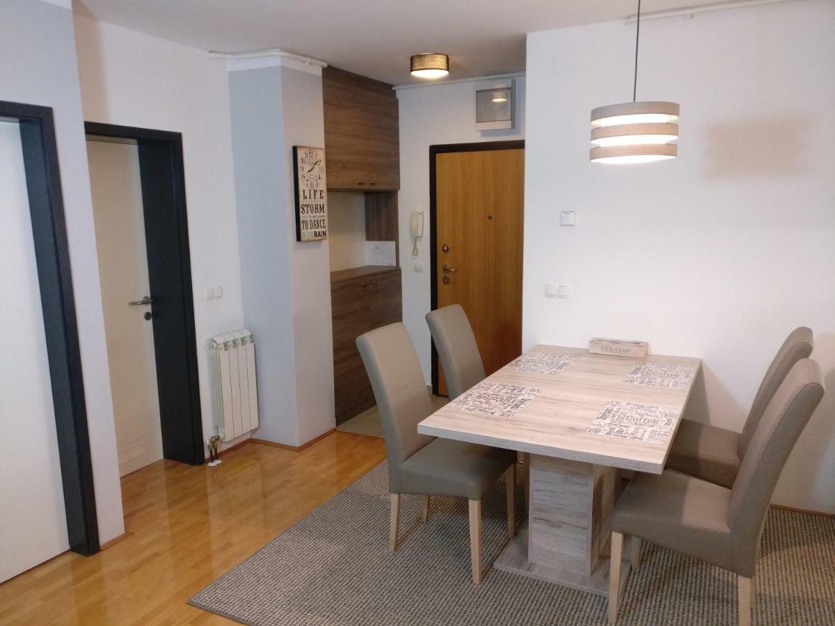 Apartman Luna Near Zagreb Airport Velika Gorica Esterno foto